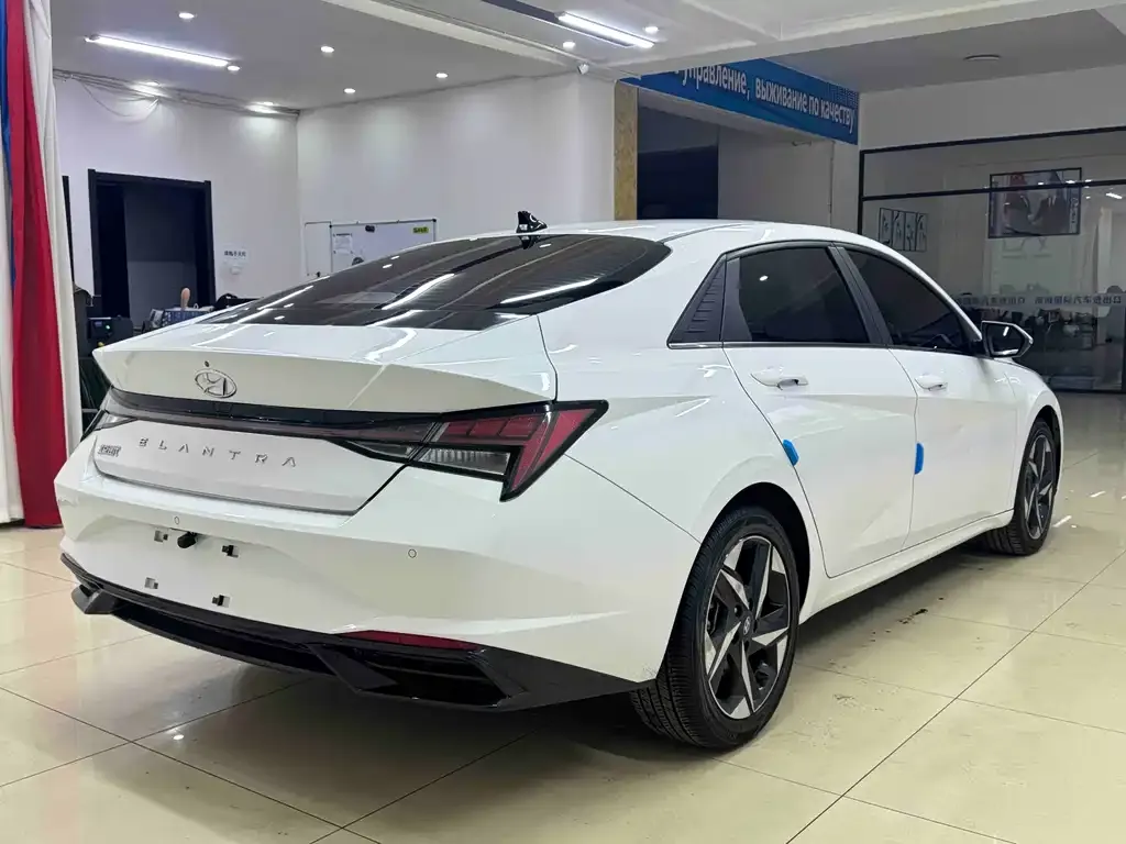 Hyundai Elantra 2021 из CN, фото 6