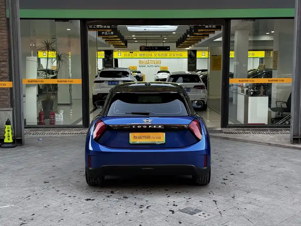MINI Cooper EV 2025 из CN, фото 4