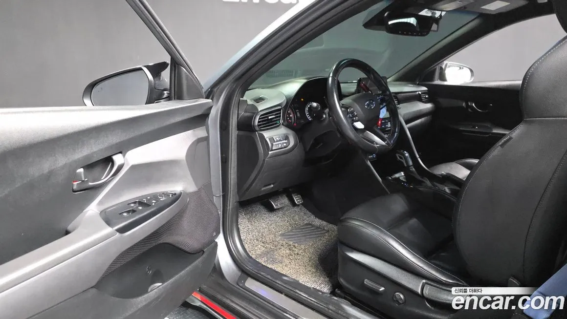 Hyundai Veloster 2021 из KR, фото 4