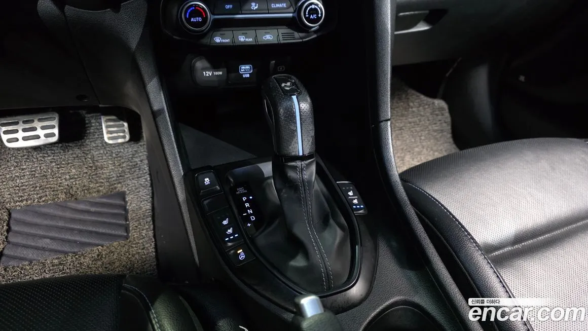 Hyundai Veloster 2021 из KR, фото 3