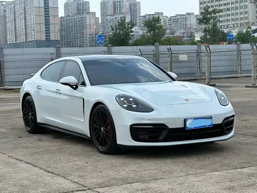 Porsche Panamera — фото 8
