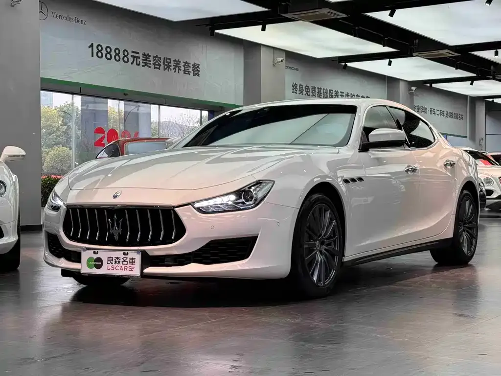 Maserati Ghibli