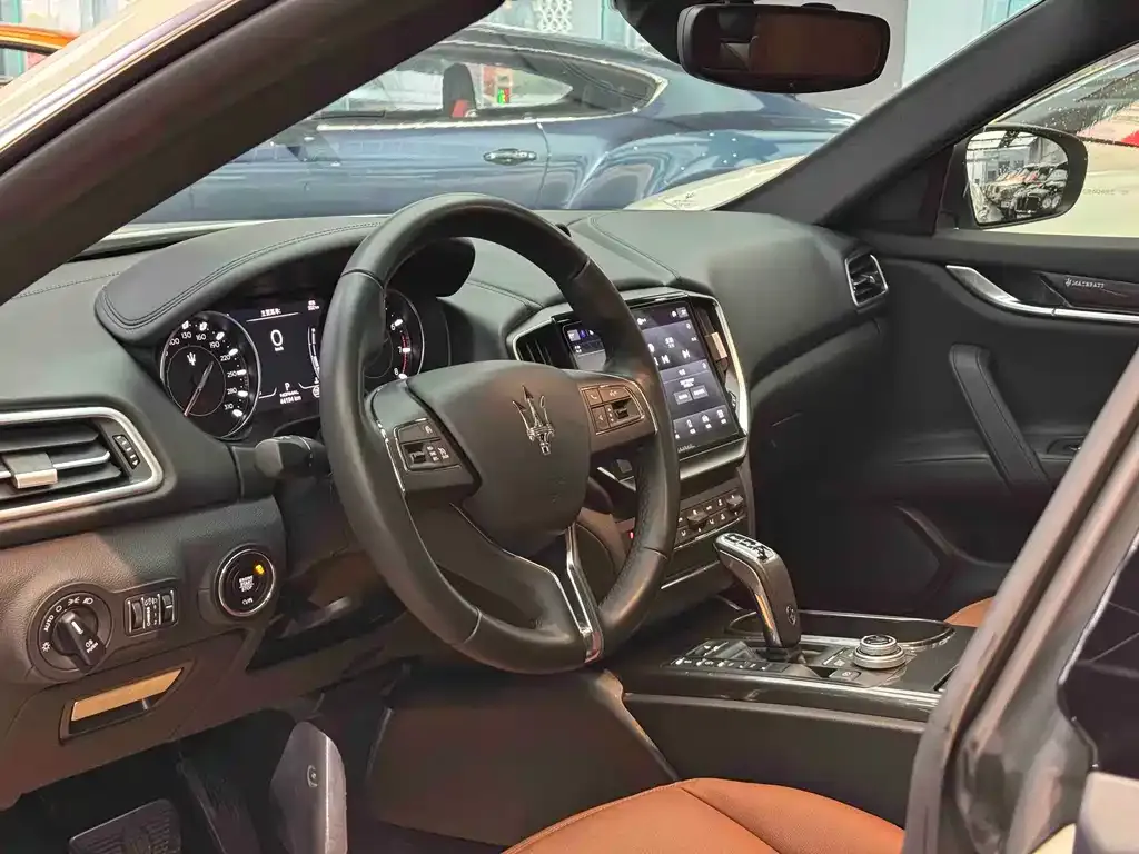 Maserati Ghibli 2021 из CN, фото 8