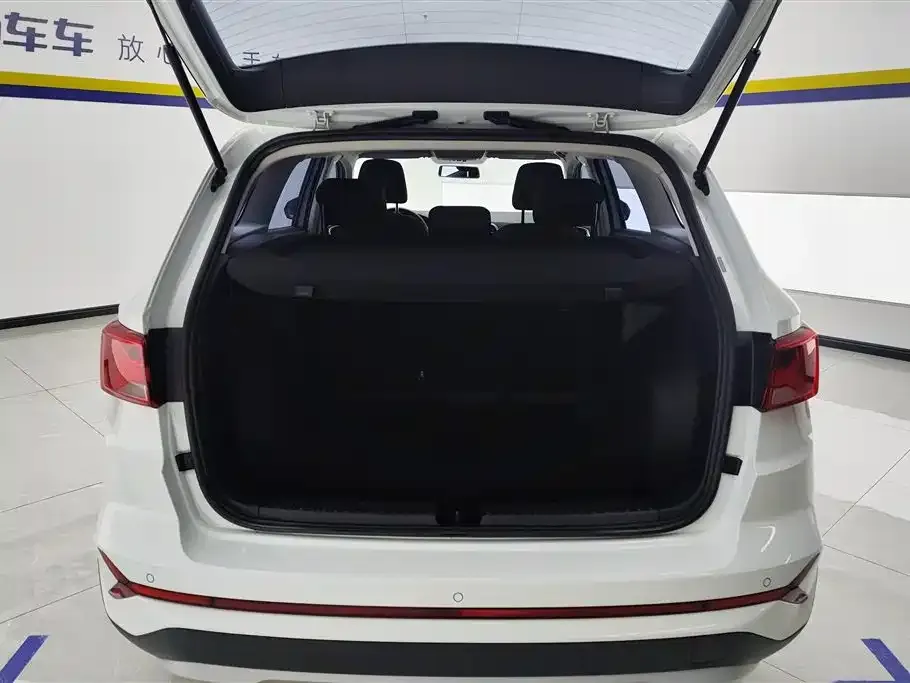 Jetta VS7 2024 из CN, фото 5