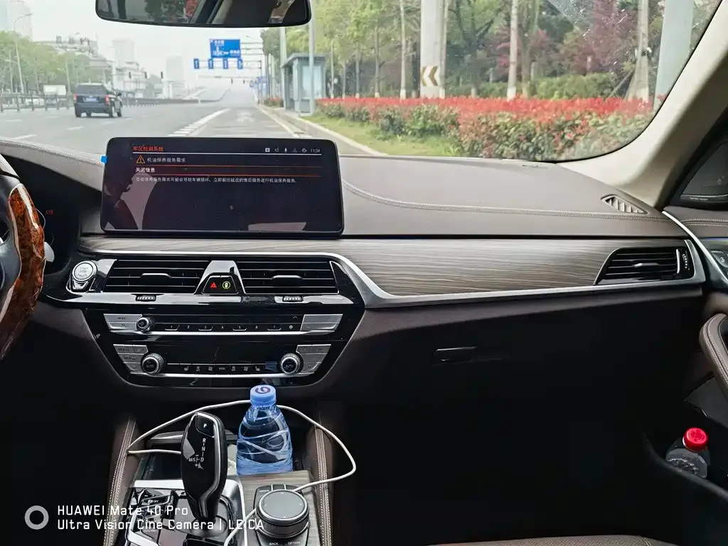 BMW 5 Series — фото 2