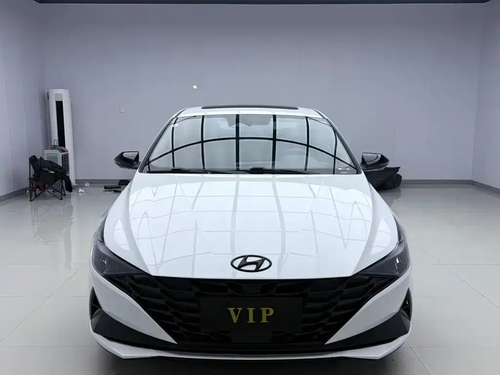 Hyundai Elantra 2022 из CN, фото 3
