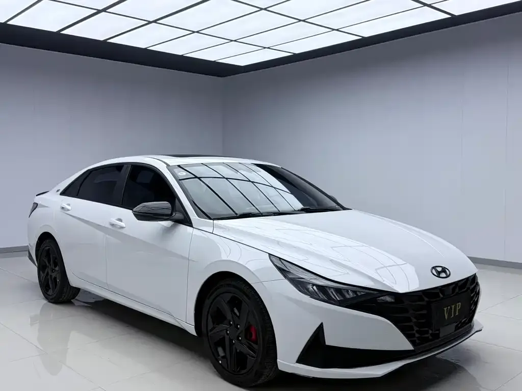 Hyundai Elantra 2022 из CN, фото 4