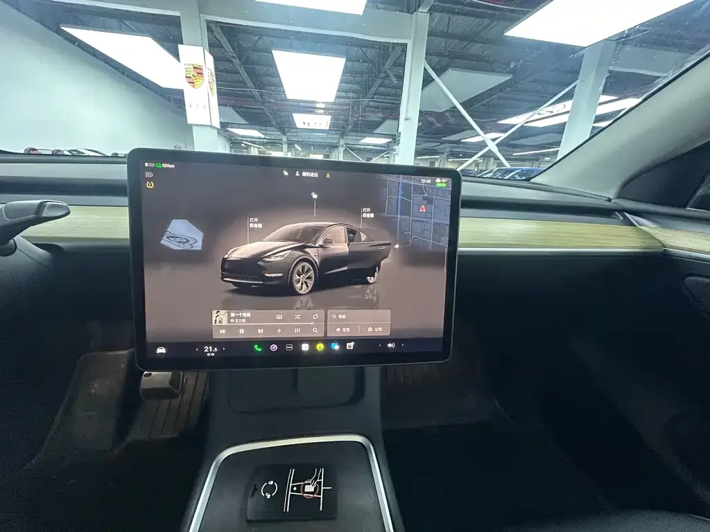Tesla Model Y 2023 из CN, фото 6