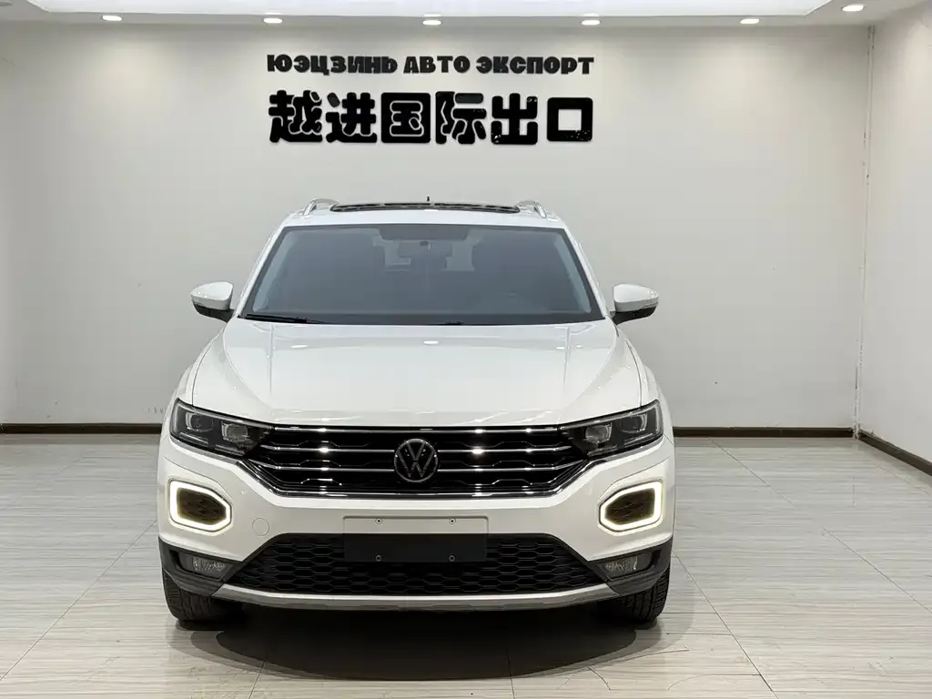 Volkswagen T-Roc — фото 2