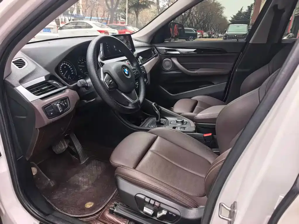 BMW X1 2022 из CN, фото 4