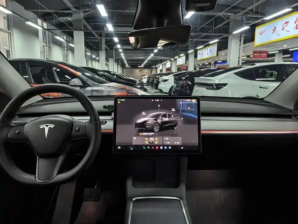 Tesla Model Y 2023 из CN, фото 8