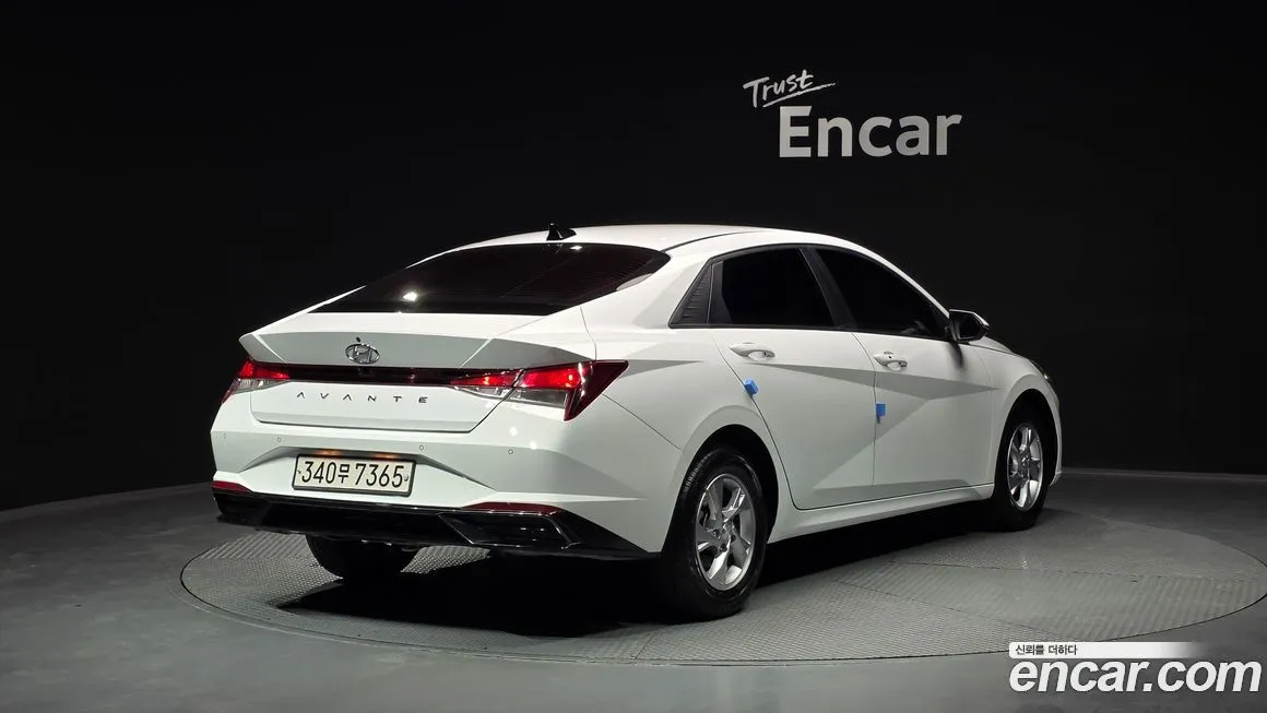 Hyundai AVANTE 2021 из KR, фото 3