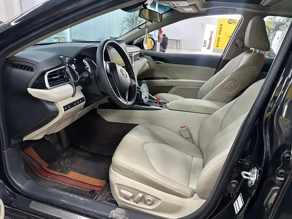 Toyota Camry 2022 из CN, фото 5