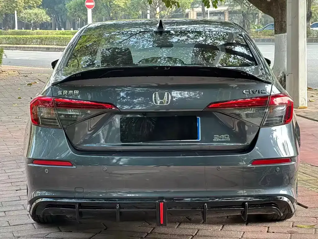 Honda Civic — фото 4
