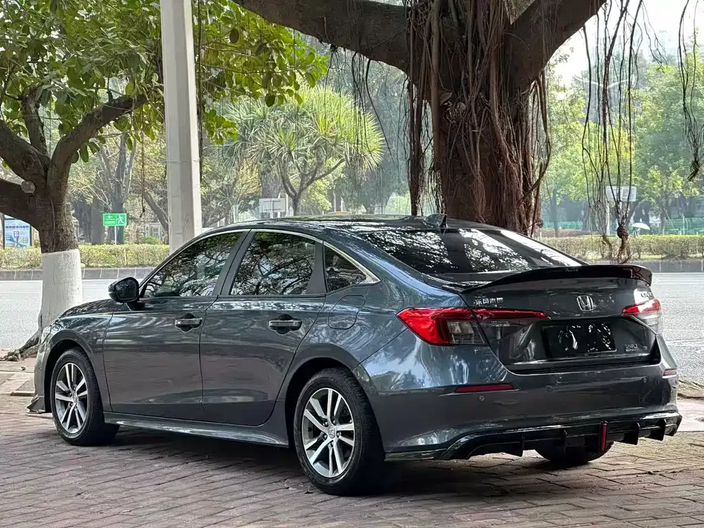 Honda Civic — фото 8