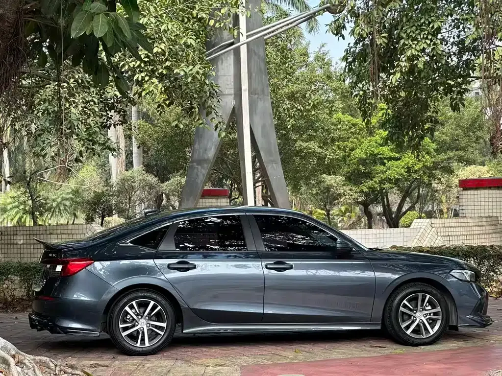 Honda Civic — фото 9