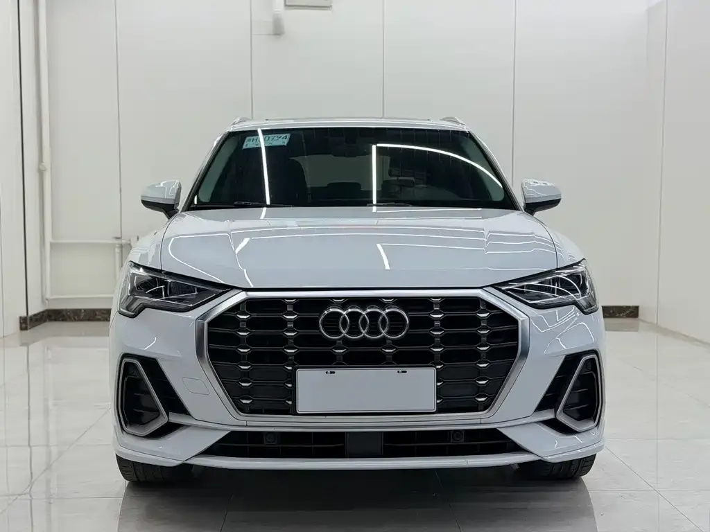 Audi Q3 — фото 2