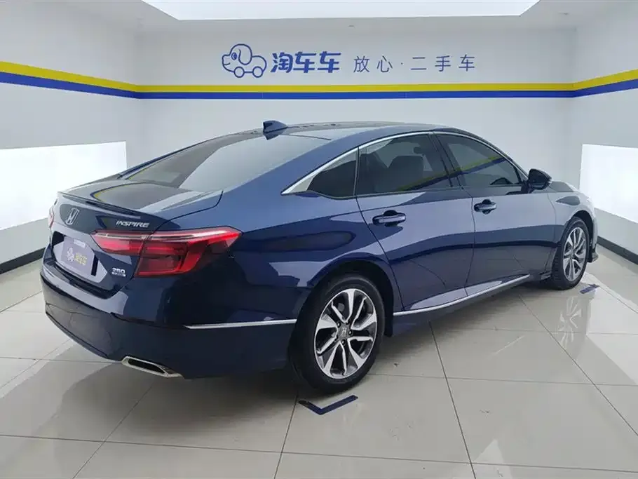 Honda Inspire — фото 6