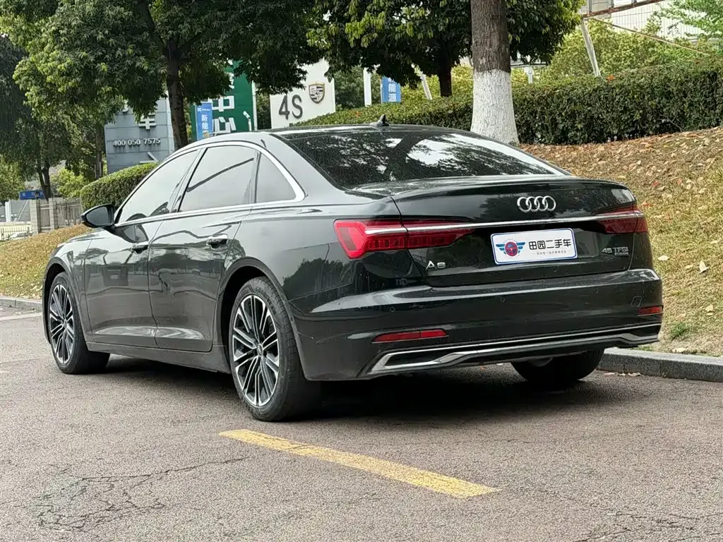 Audi A6L — фото 8