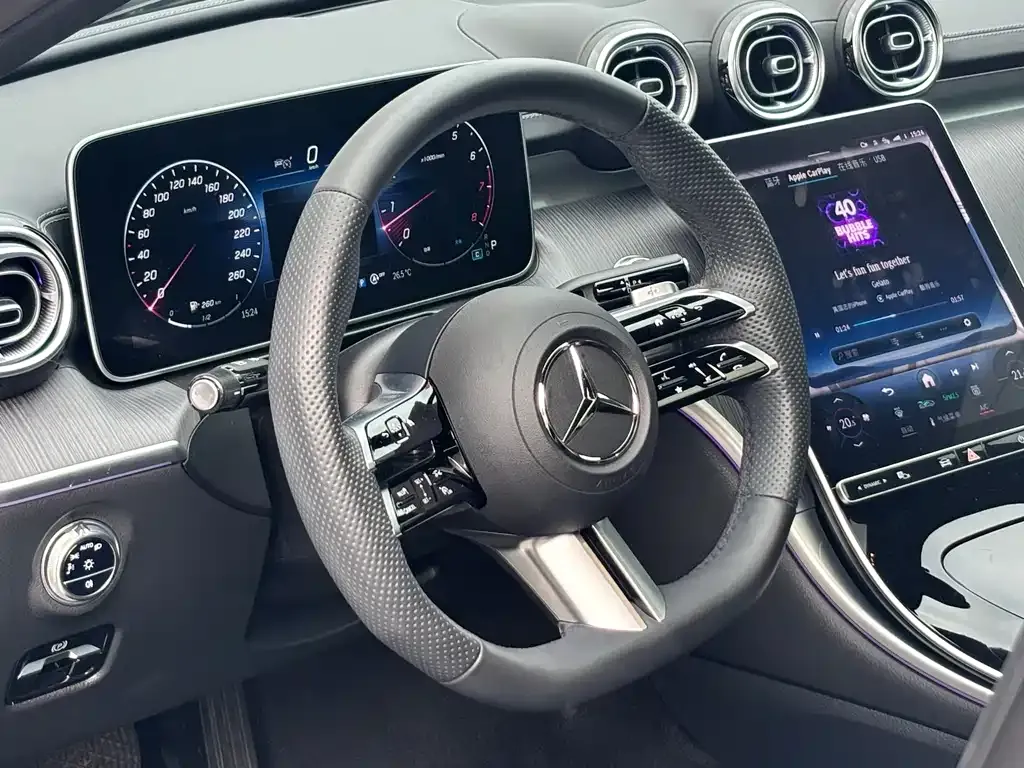 Mercedes-Benz C-Class — фото 9