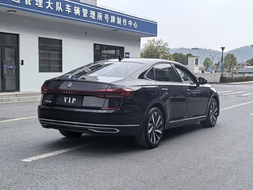 Volkswagen Passat 2021 из CN, фото 9