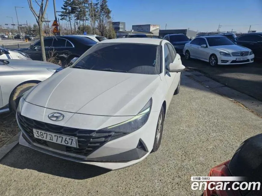 Hyundai AVANTE — фото 9