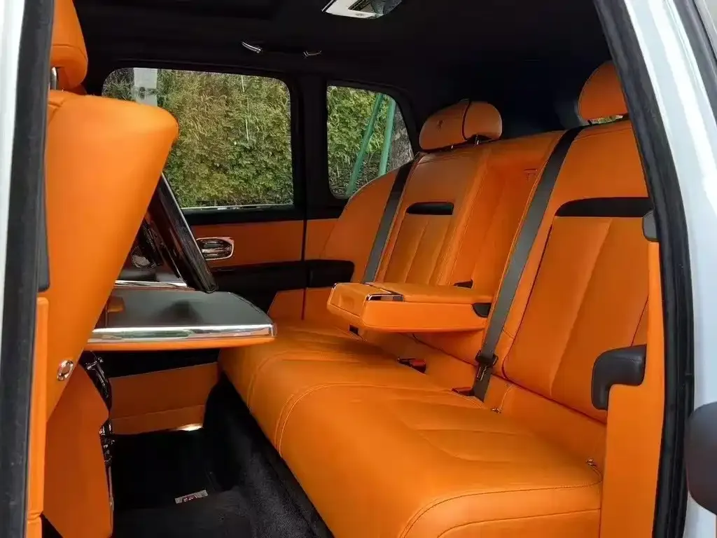 Rolls-Royce Cullinan 2021 из CN, фото 2