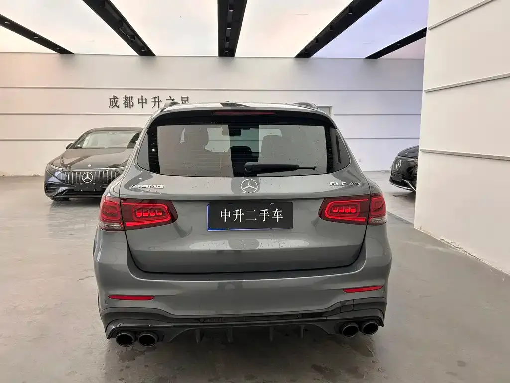 Mercedes-Benz GLC AMG — фото 10