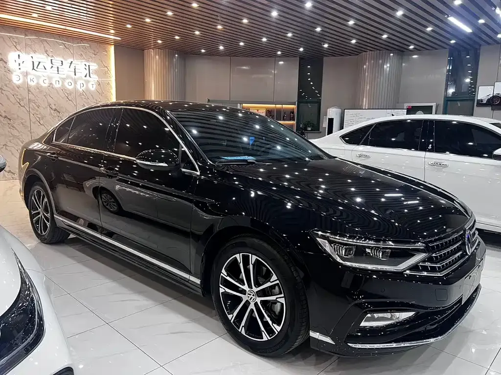 Volkswagen Magotan 2023 из CN, фото 4