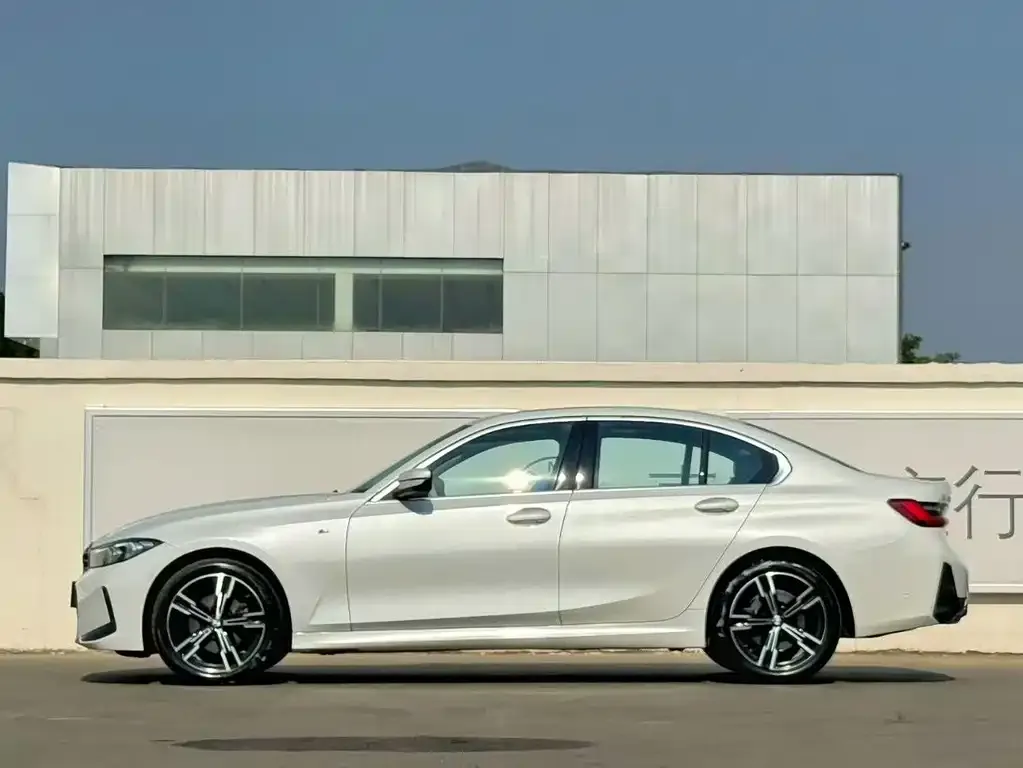 BMW 3 Series 2025 из CN, фото 5