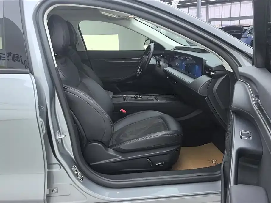 Ford Mondeo 2024 из CN, фото 7
