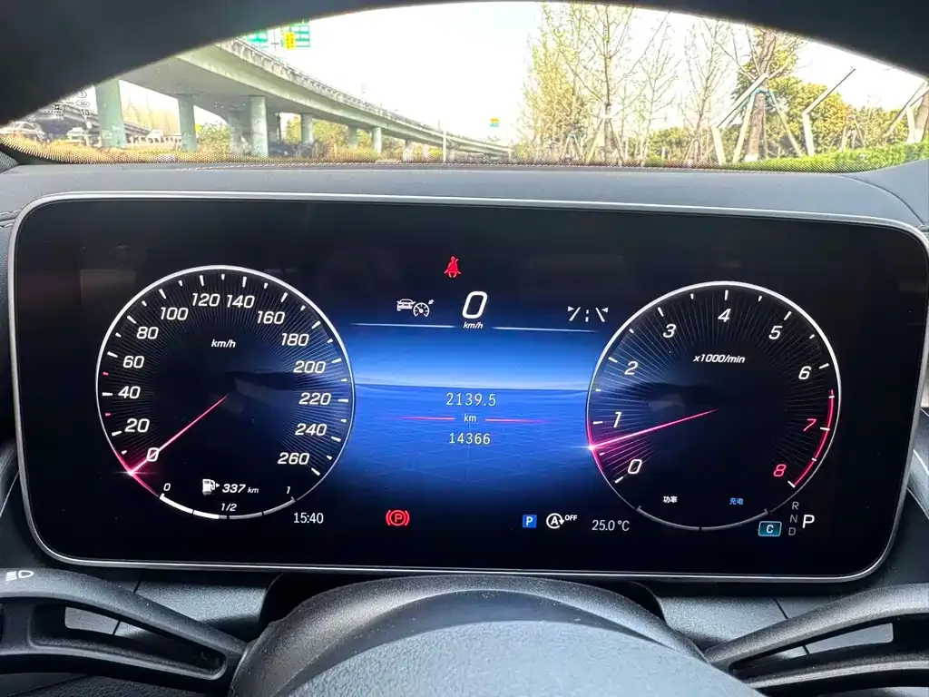 Mercedes-Benz GLC 2023 из CN, фото 4