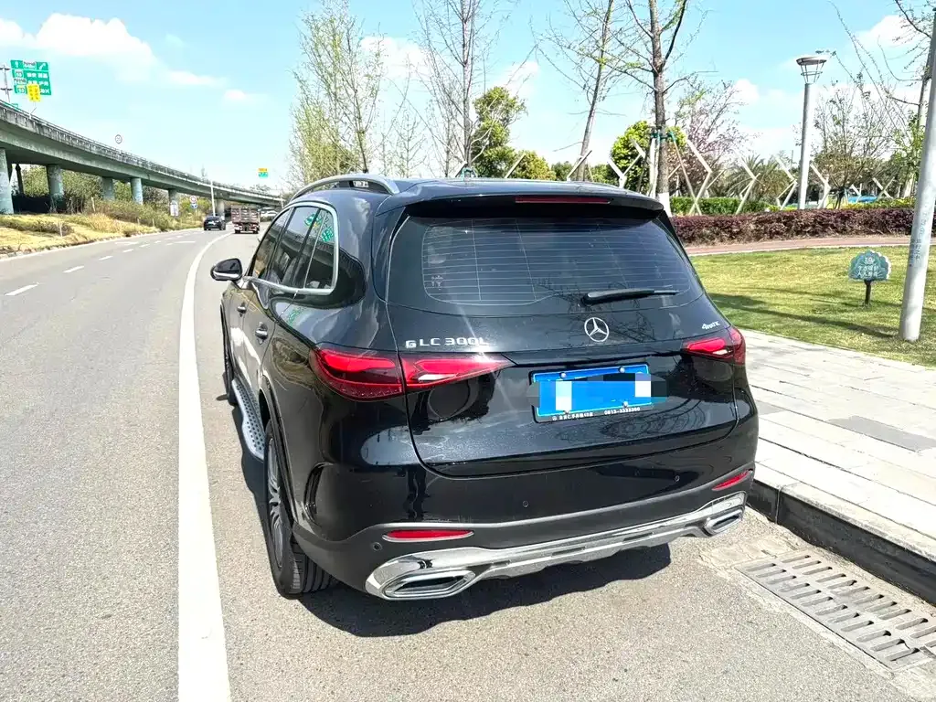 Mercedes-Benz GLC 2023 из CN, фото 6