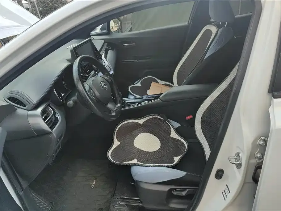 Toyota IZOA 2021 из CN, фото 2