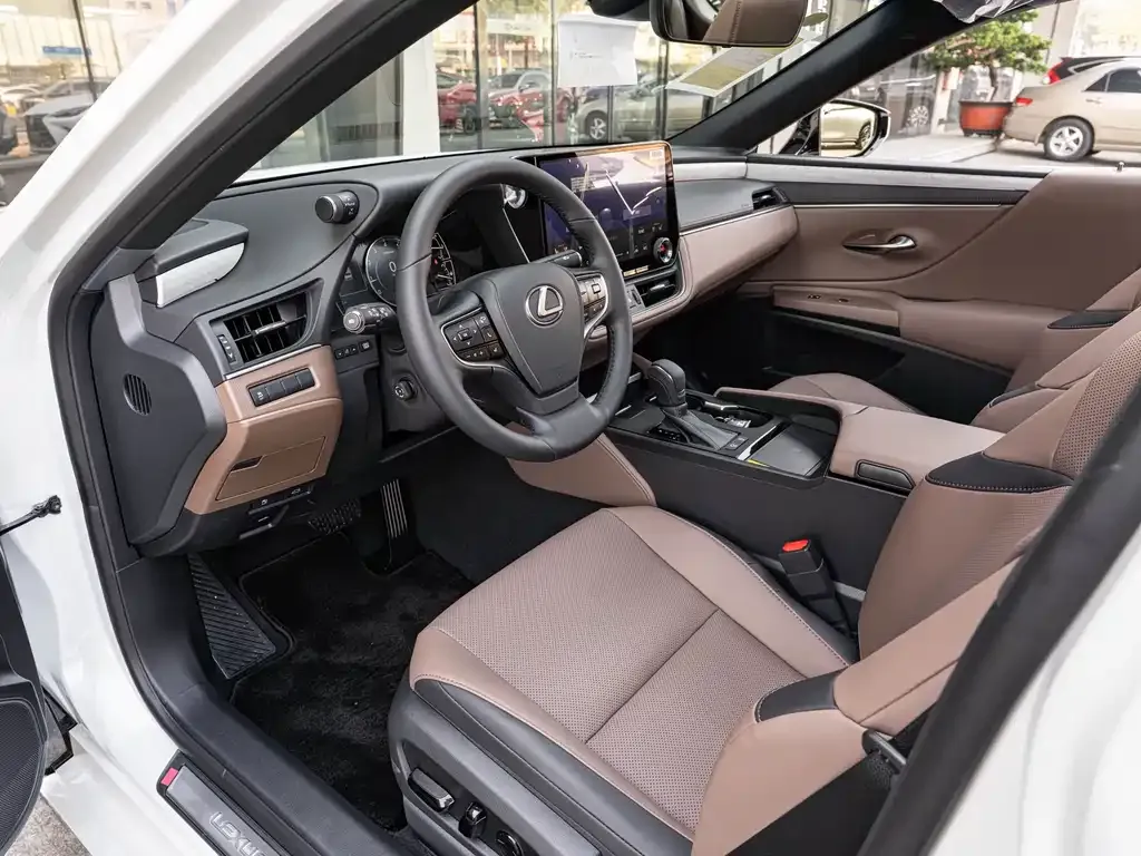Lexus ES 2025 из CN, фото 8