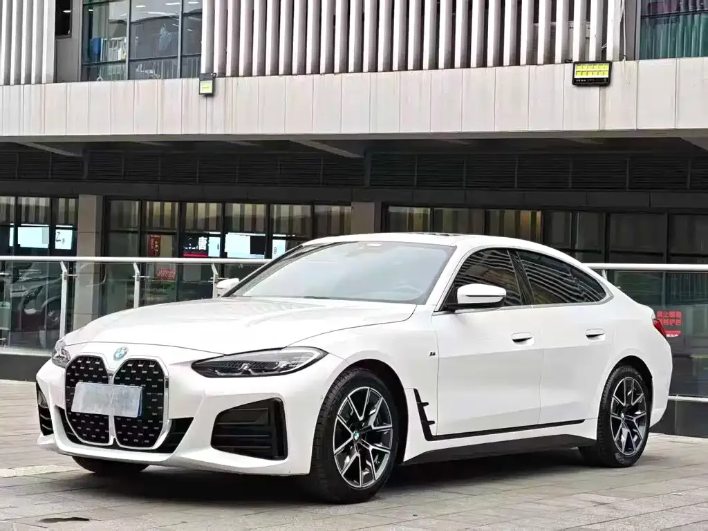 BMW 4 Series — фото 1