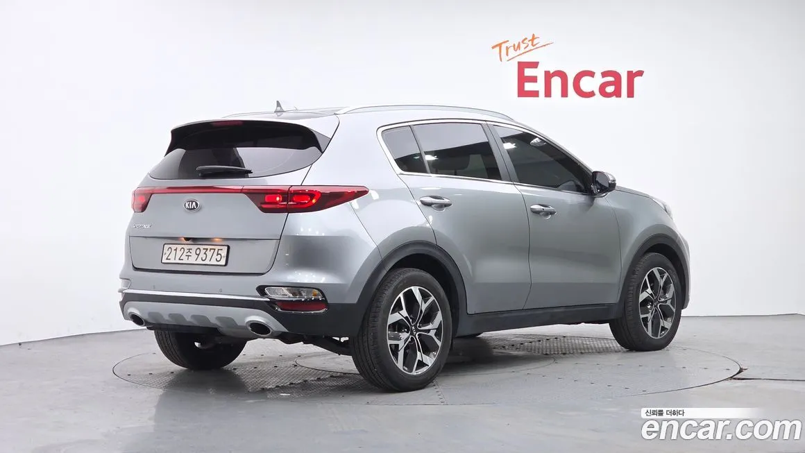 Kia Sportage — фото 2