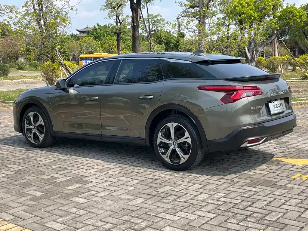 Citroen C5 X 2023 из CN, фото 4