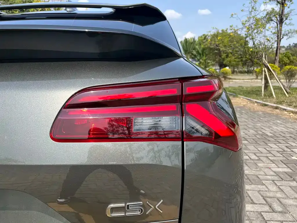 Citroen C5 X 2023 из CN, фото 6