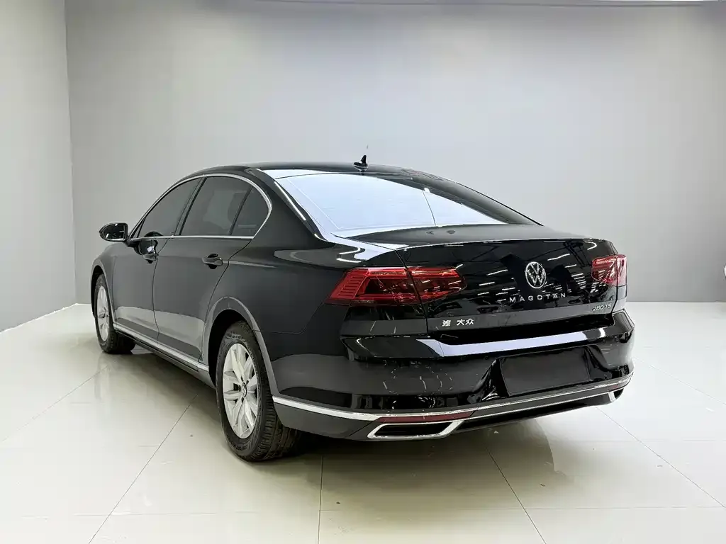 Volkswagen Magotan 2022 из CN, фото 3