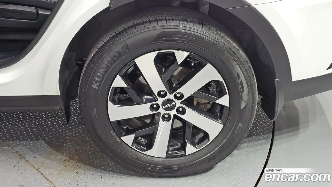 Kia Sorento 2023 из KR, фото 5