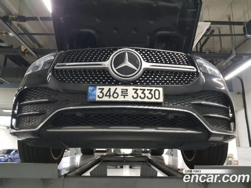 Mercedes-Benz GLE-Class — фото 2