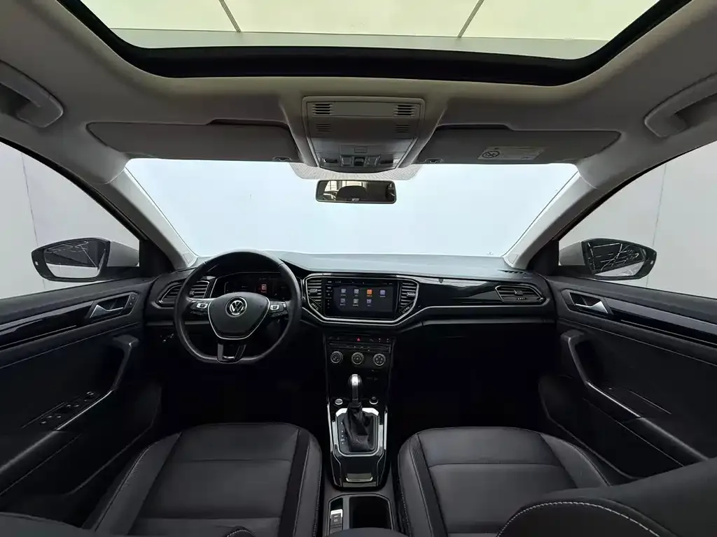Volkswagen T-Roc 2022 из CN, фото 9
