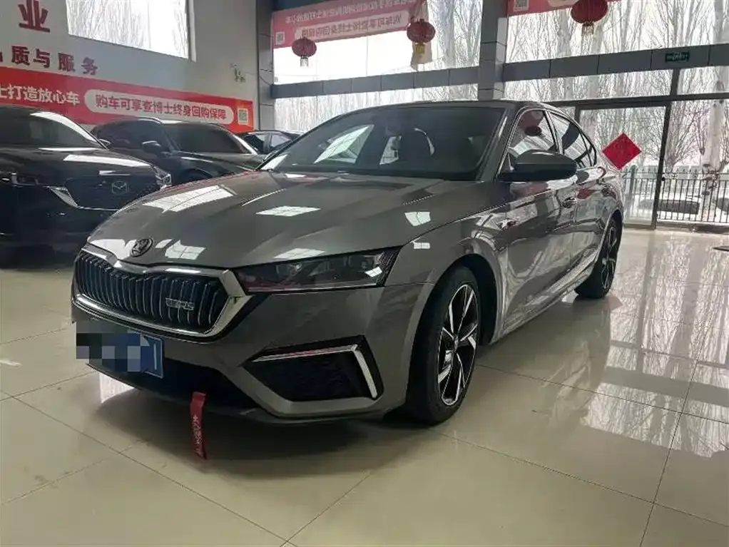 Skoda Octavia — фото 8