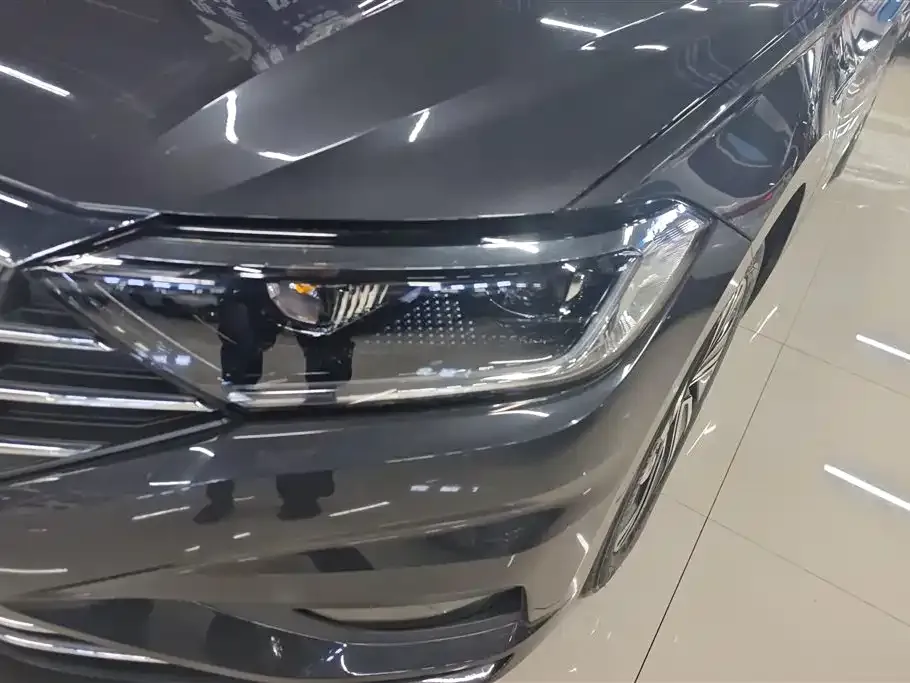 Volkswagen Sagitar 2022 из CN, фото 5