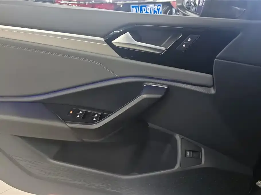Volkswagen Sagitar 2022 из CN, фото 7