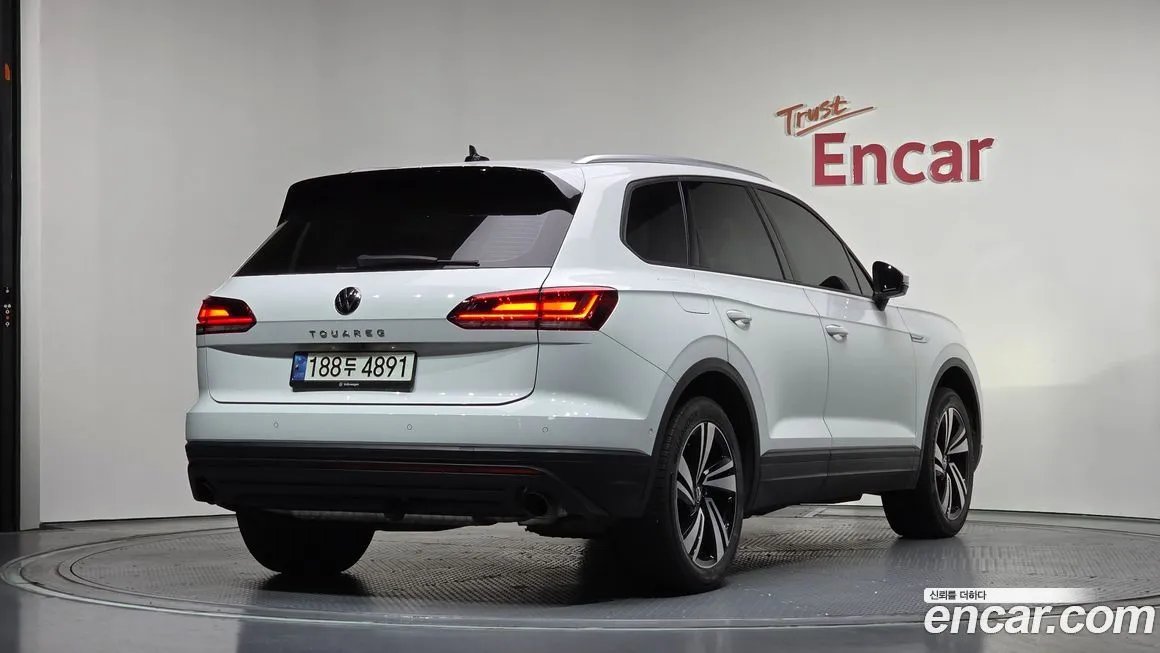 Volkswagen Touareg 2021 из KR, фото 4