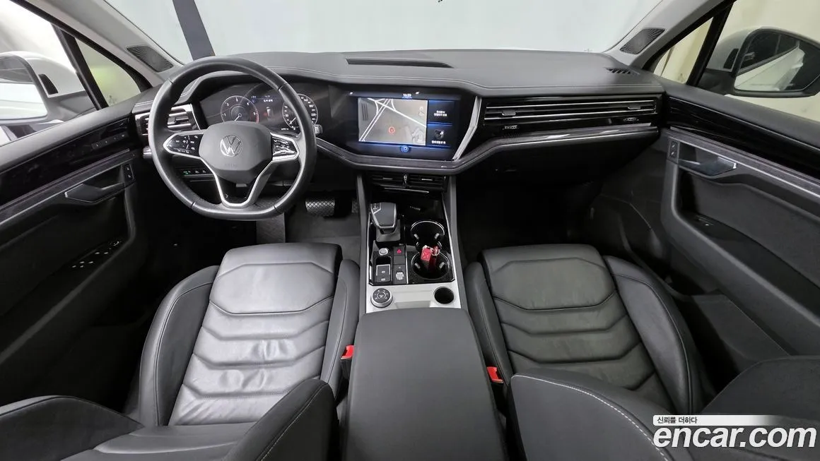 Volkswagen Touareg 2021 из KR, фото 3