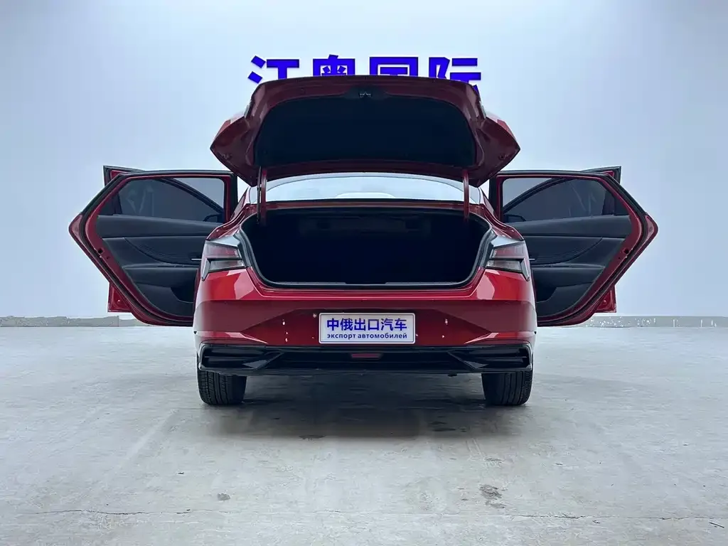 Hyundai Elantra 2021 из CN, фото 9
