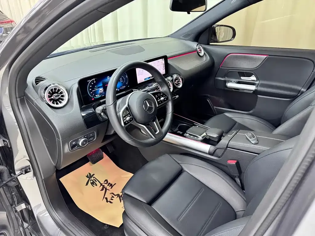 Mercedes-Benz EQA 2023 из CN, фото 3